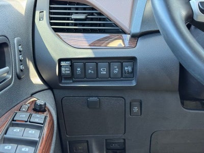 2018 Toyota Sienna Limited Premium 7 Passenger