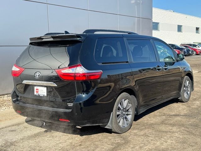 2018 Toyota Sienna Limited Premium 7 Passenger