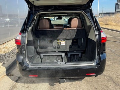 2018 Toyota Sienna Limited Premium 7 Passenger