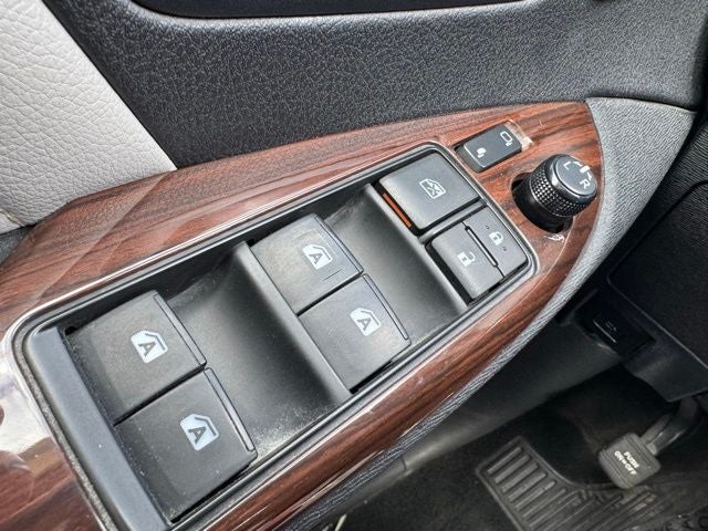 2020 Toyota Sienna Limited 7 Passenger