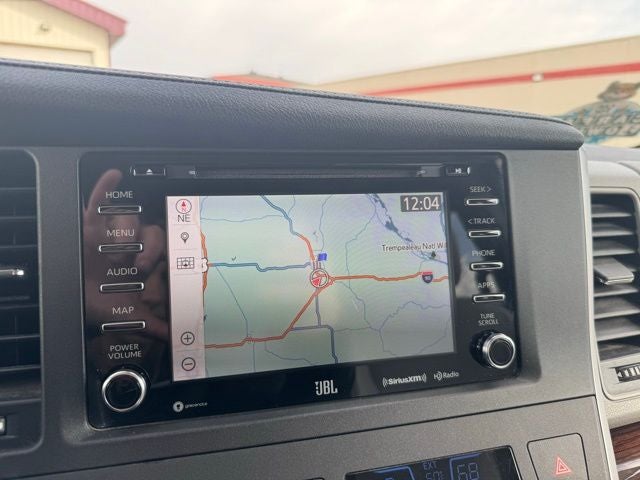 2020 Toyota Sienna Limited 7 Passenger