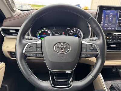2021 Toyota Highlander Hybrid Platinum AWD