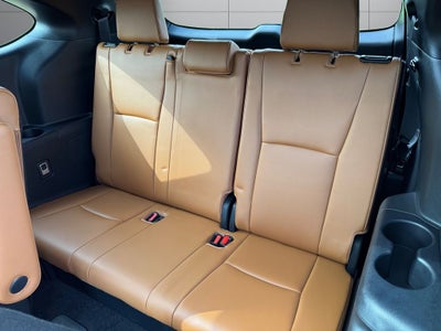 2023 Toyota Highlander Hybrid Platinum AWD