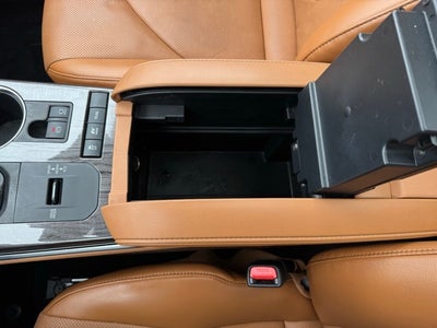 2022 Toyota Highlander Hybrid Platinum AWD