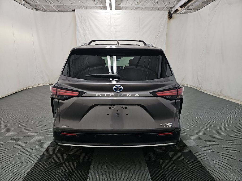 2024 Toyota Sienna Platinum 7 Passenger