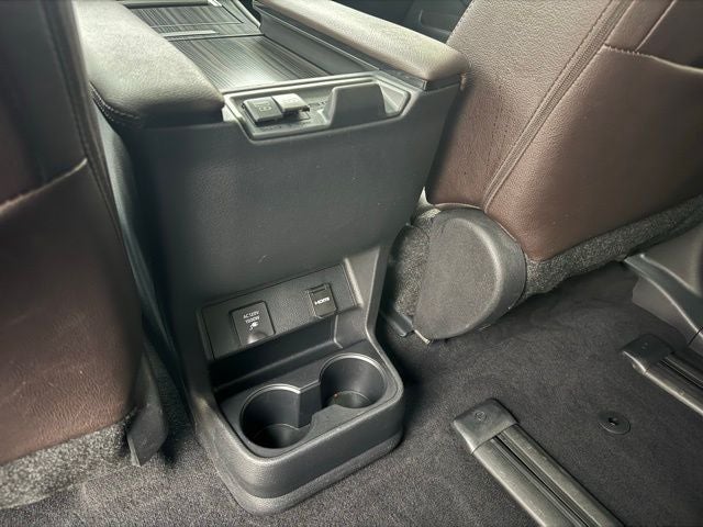 2021 Toyota Sienna Platinum 7 Passenger