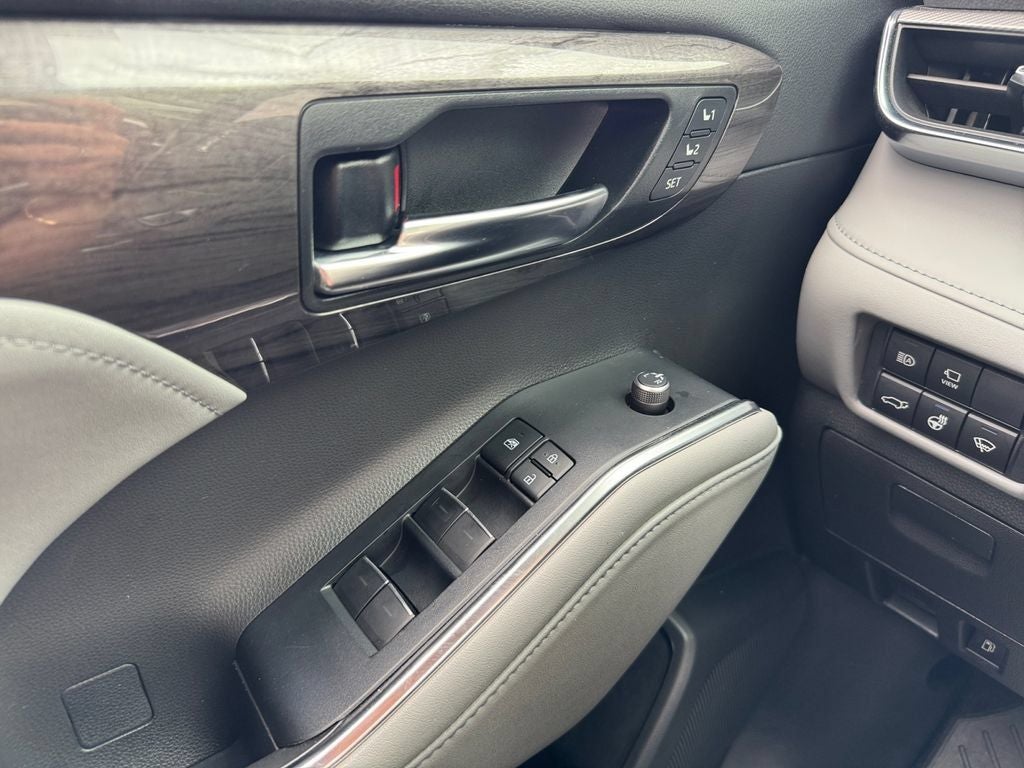 2022 Toyota Highlander Platinum AWD