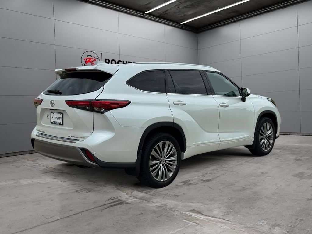 2022 Toyota Highlander Platinum AWD
