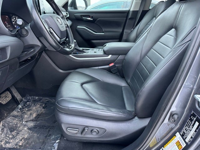 2020 Toyota Highlander Hybrid XLE AWD