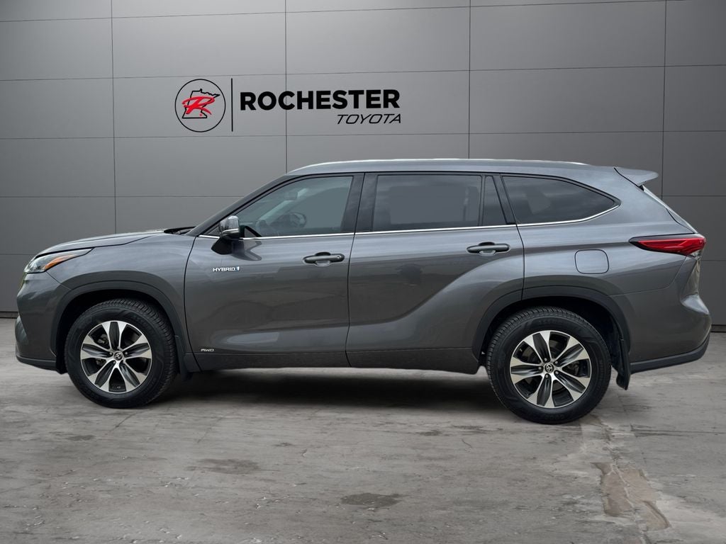 2021 Toyota Highlander Hybrid XLE AWD