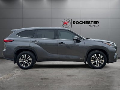 2021 Toyota Highlander Hybrid XLE AWD