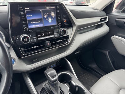 2022 Toyota Highlander Hybrid XLE AWD