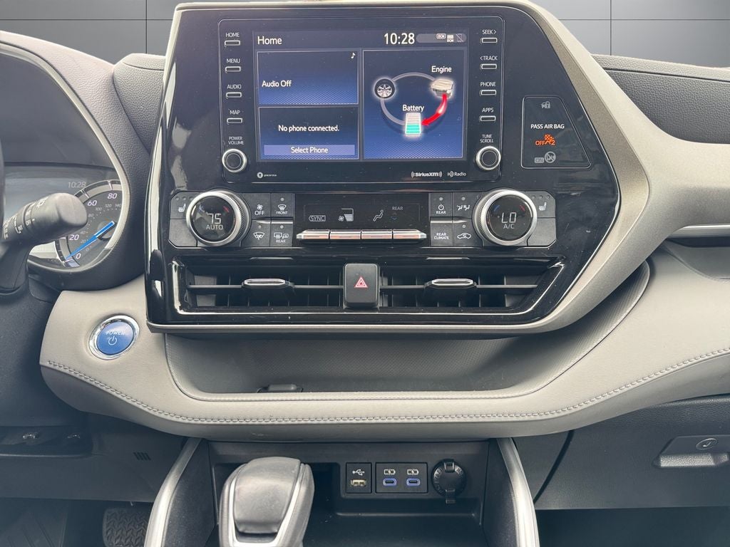 2022 Toyota Highlander Hybrid XLE AWD