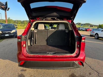 2021 Toyota Highlander Hybrid XLE AWD