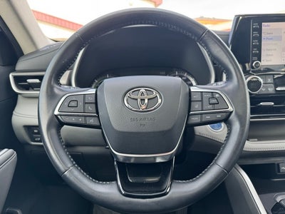 2020 Toyota Highlander Hybrid XLE AWD