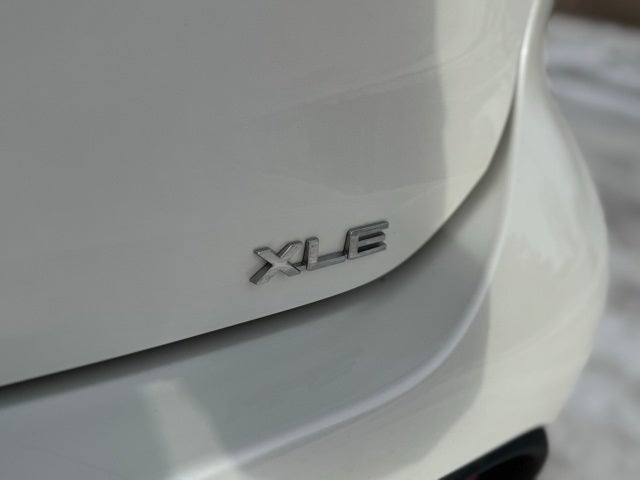 2020 Toyota Highlander Hybrid XLE AWD