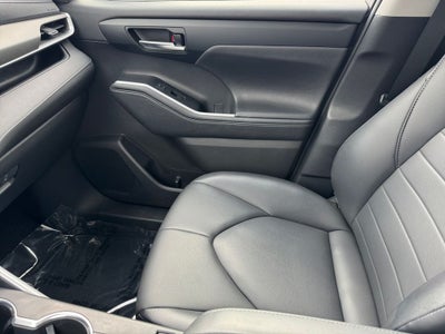 2021 Toyota Highlander XLE AWD