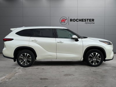 2021 Toyota Highlander XLE AWD