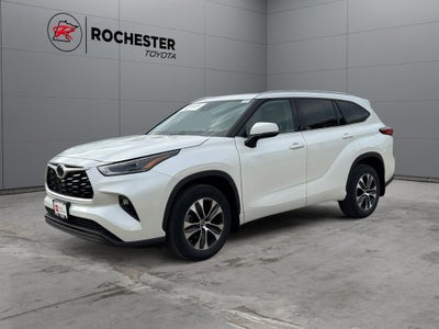 2021 Toyota Highlander XLE AWD