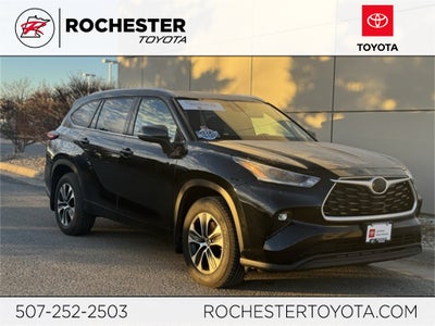 2021 Toyota Highlander XLE AWD