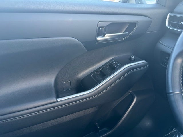 2021 Toyota Highlander XLE AWD