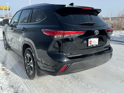 2021 Toyota Highlander XLE AWD