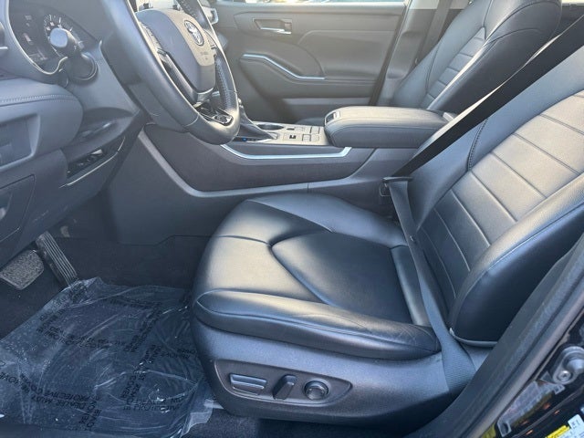 2021 Toyota Highlander XLE AWD