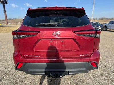 2021 Toyota Highlander XLE AWD