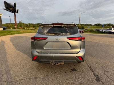 2021 Toyota Highlander XLE AWD