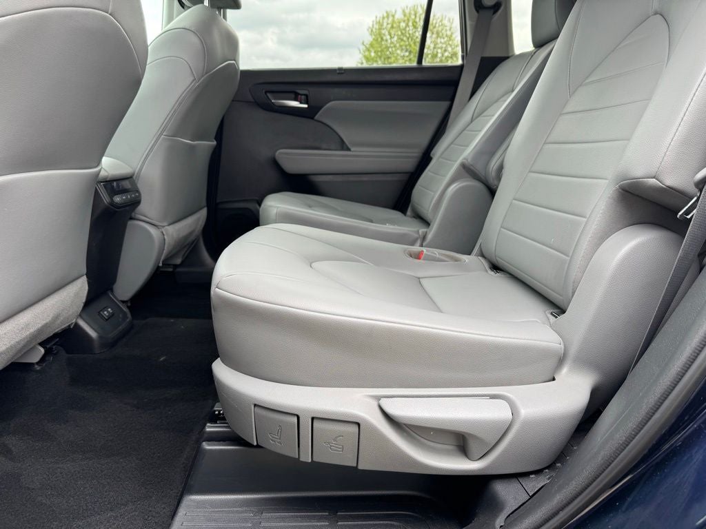 2021 Toyota Highlander XLE AWD