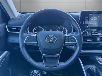 2022 Toyota Highlander XLE AWD