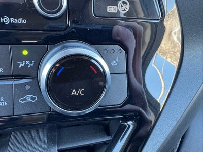 2022 Toyota Highlander XLE AWD