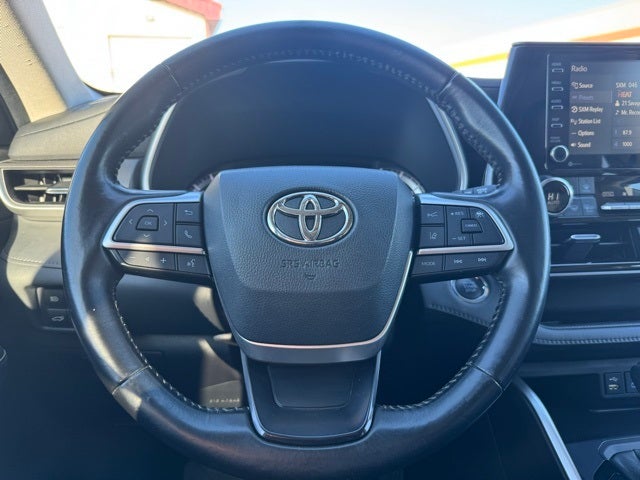 2022 Toyota Highlander XLE AWD