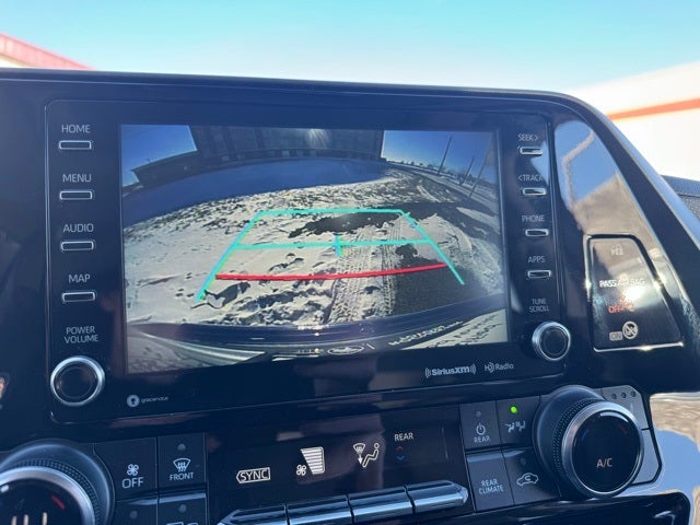 2022 Toyota Highlander XLE AWD