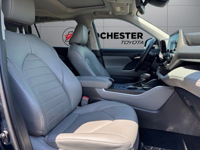 2021 Toyota Highlander Hybrid XLE AWD