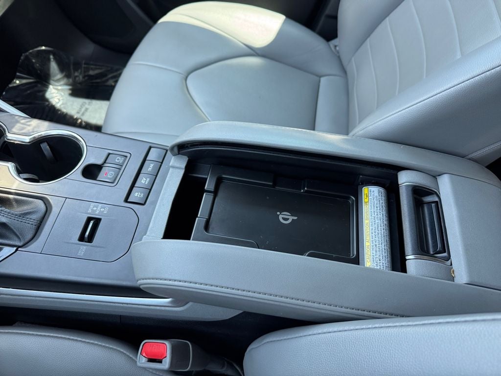 2021 Toyota Highlander Hybrid XLE AWD
