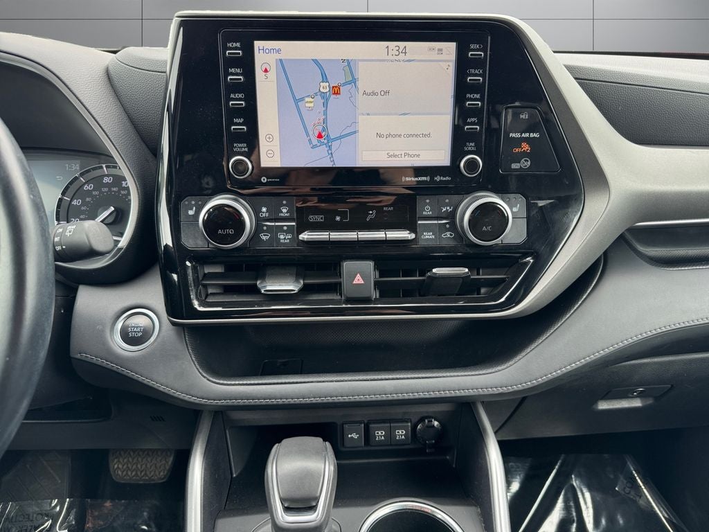 2021 Toyota Highlander XLE AWD