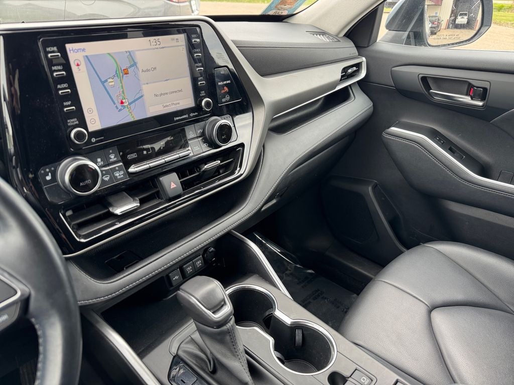 2021 Toyota Highlander XLE AWD