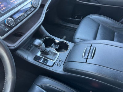 2015 Toyota Highlander XLE V6 AWD