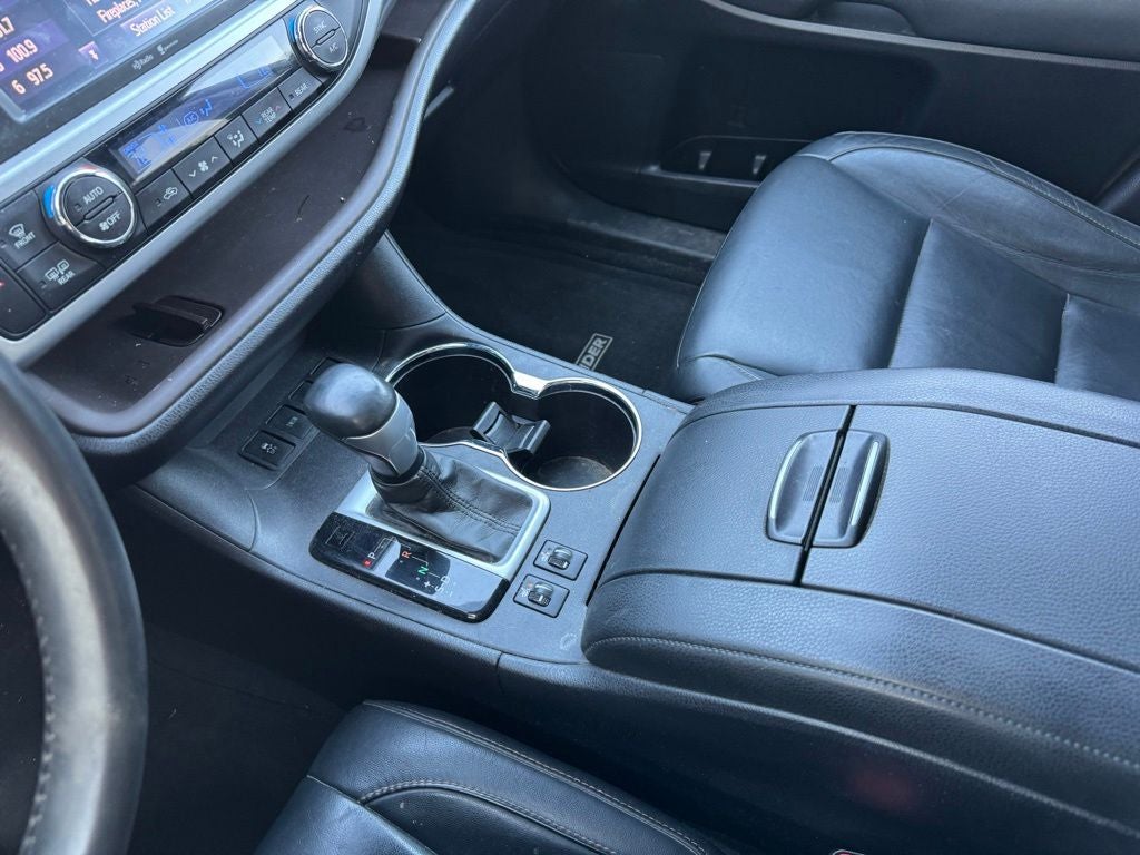2015 Toyota Highlander XLE V6 AWD