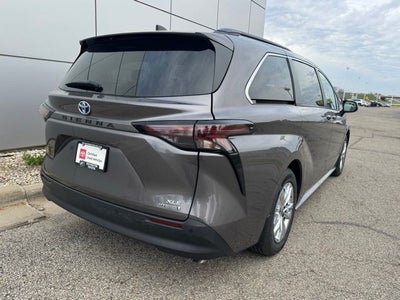 2023 Toyota Sienna XLE 7 Passenger