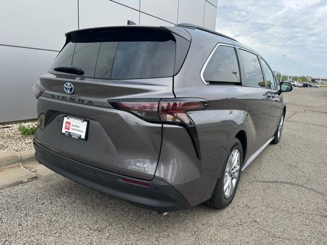 2023 Toyota Sienna XLE 7 Passenger