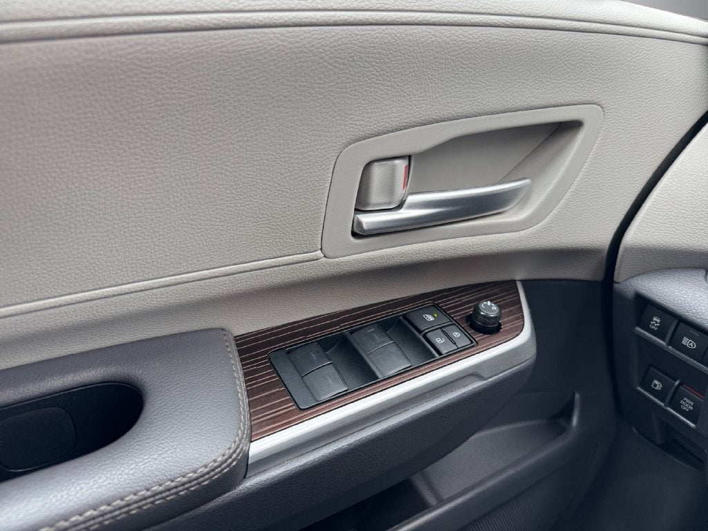 2024 Toyota Sienna XLE 7 Passenger