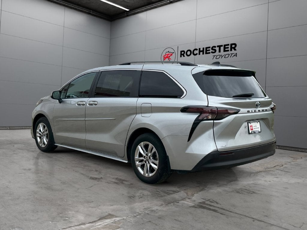 2024 Toyota Sienna XLE 7 Passenger