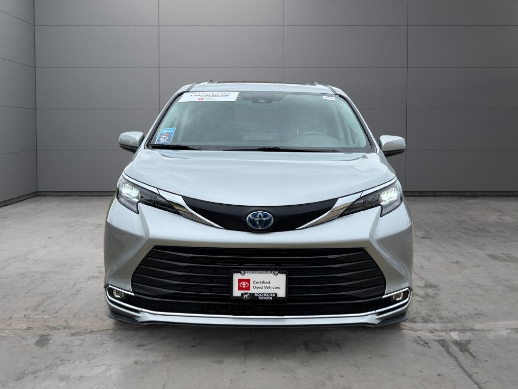 2024 Toyota Sienna XLE 7 Passenger