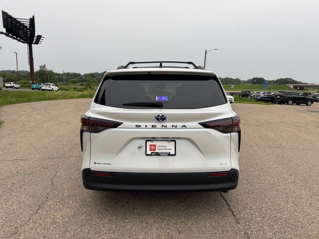 2025 Toyota Sienna XLE 7 Passenger