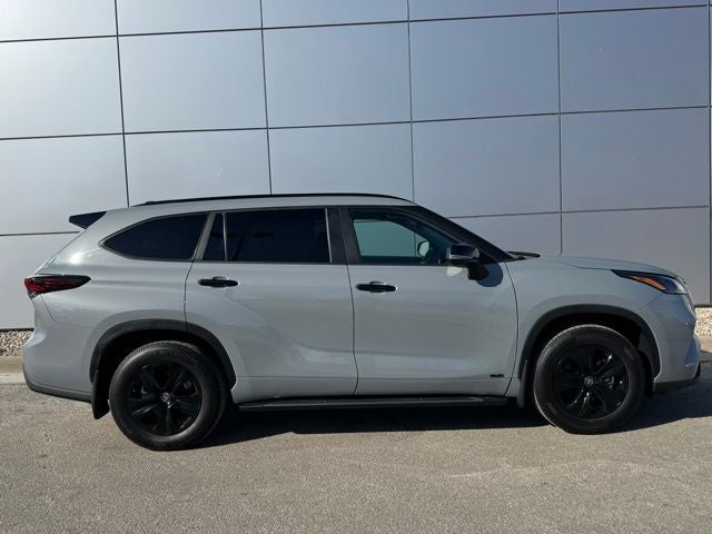 2024 Toyota Highlander Hybrid XLE AWD