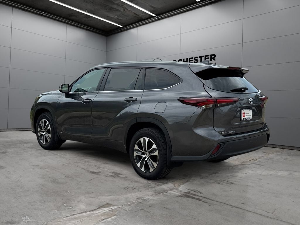 2024 Toyota Highlander Hybrid XLE AWD