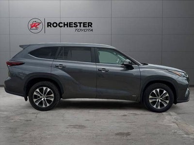 2024 Toyota Highlander Hybrid XLE AWD