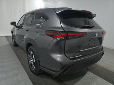 2024 Toyota Highlander Hybrid XLE AWD